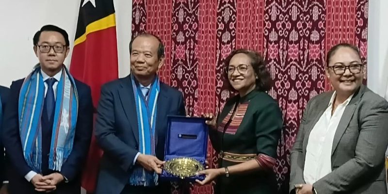 Komboja fortifika kooperasaun dijitaliza edukasaun iha Timor-Leste