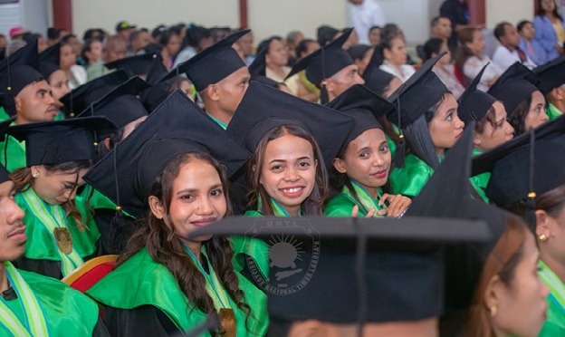 MESSK enkoraja graduadu hasa’e koñesimentu língua portugeza-Ingleza kompete iha merkadu 