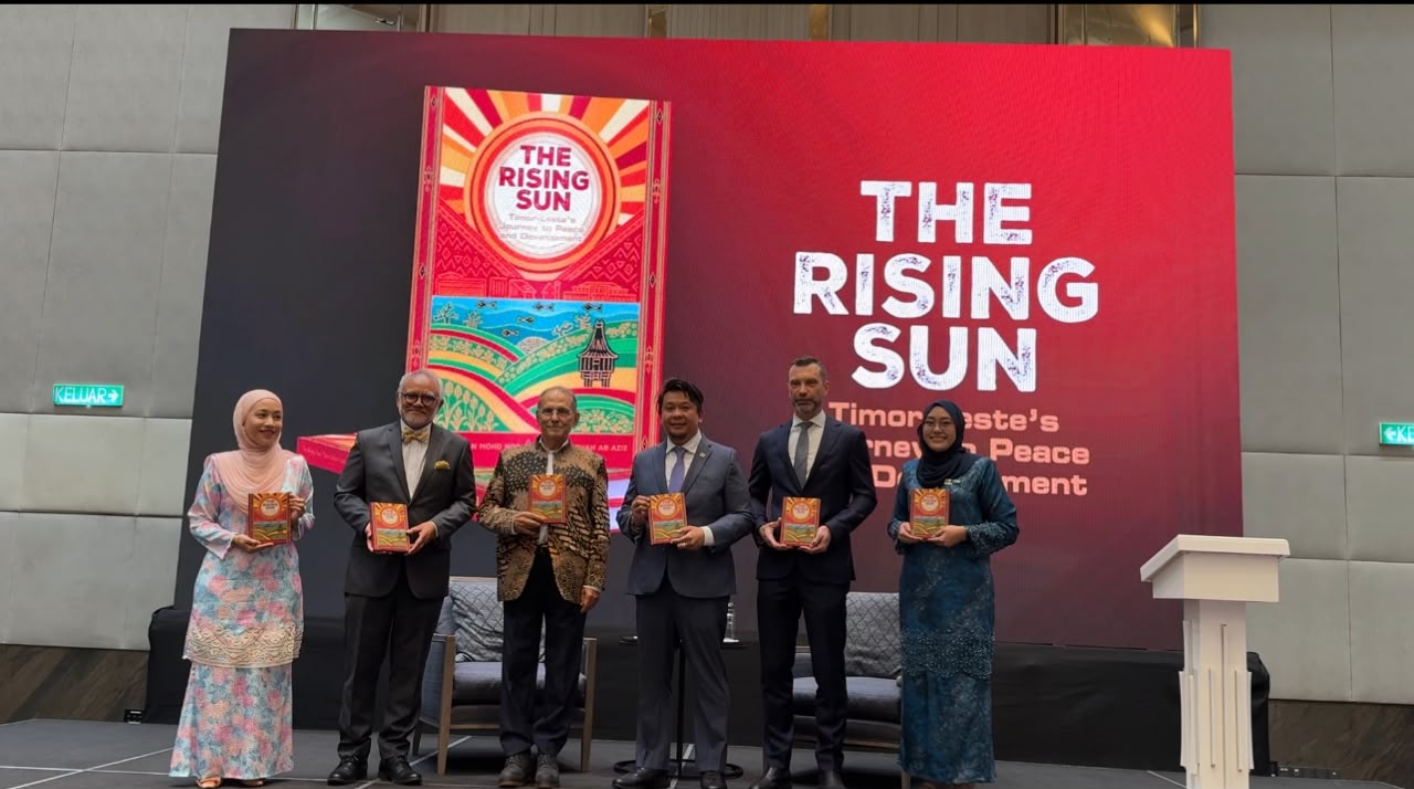 Ramos-Horta partisipa lansamentu livru “The Rising Sun: Timor-Leste’s Journey to Peace and Development”