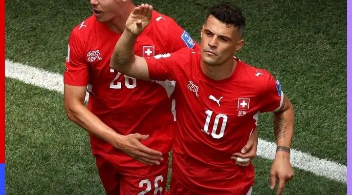 Suisa okupa tabela klasifikasaun primeiru iha Grupu B hafoin halakon Bósnia 4-1