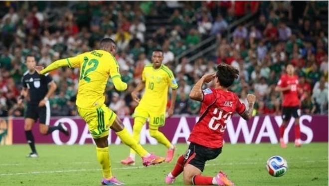 Áfrika Súl nia fatin iha jornada 32 aseguradu, hafoin halakon Korea Súl 1-0