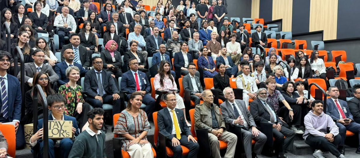 Ramos-Horta halo diálogu ho estudante Universidade Taylor’s kona-ba “A changing world enduring values”