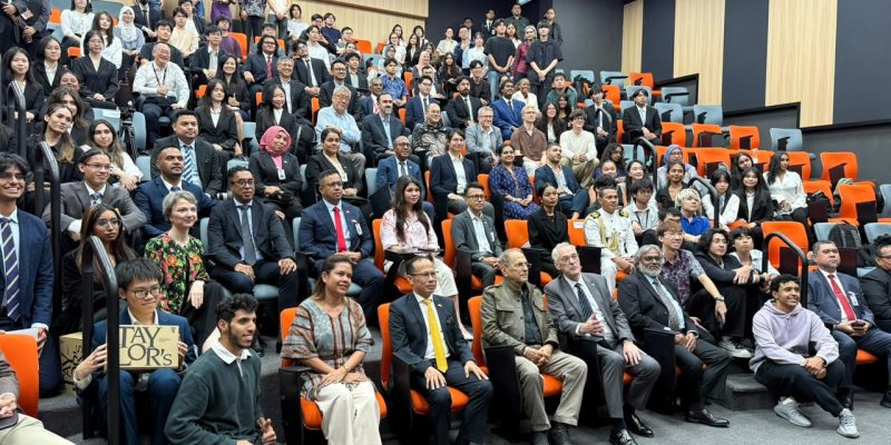 Ramos-Horta halo diálogu ho estudante Universidade Taylor’s kona-ba “A changing world enduring values”