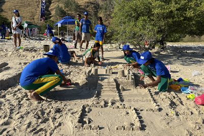 MTA organiza kompetisaun Castelos de Areia hodi selebra Loron Nasionál Oseanu
