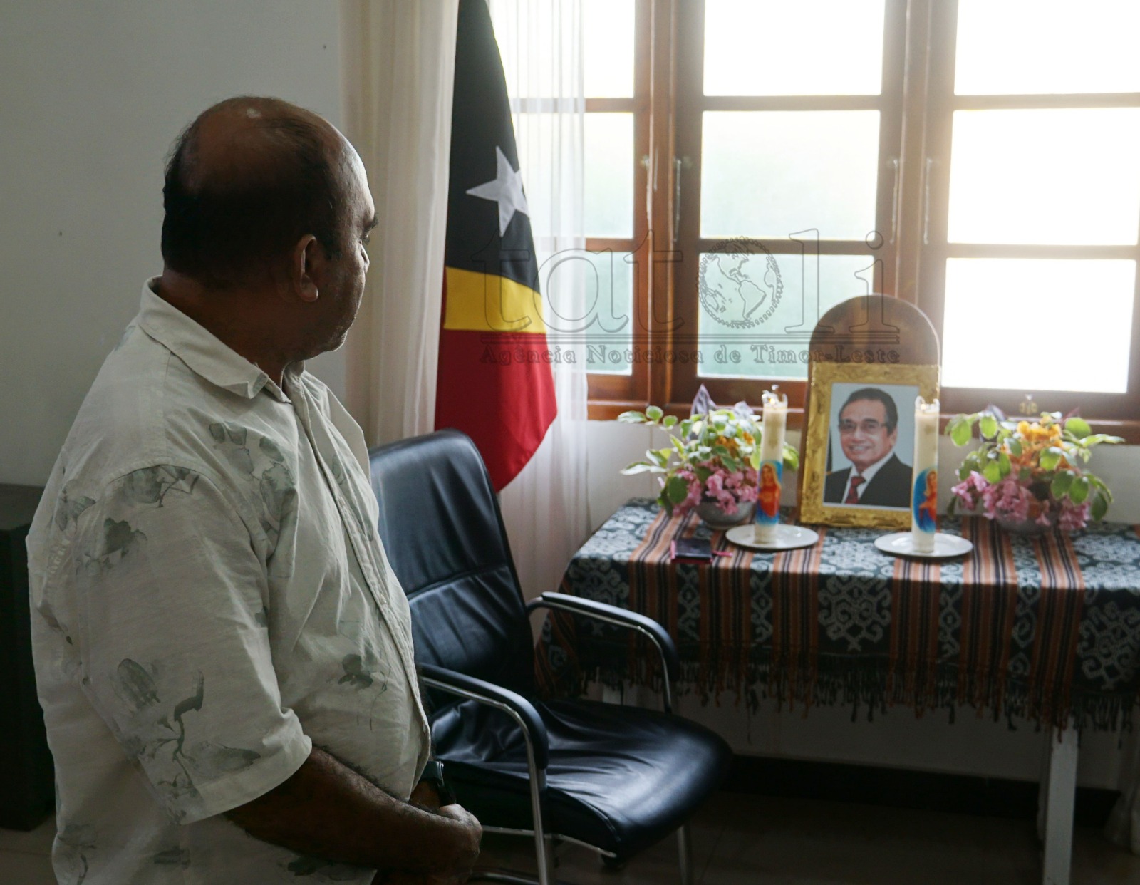 Prezidente RAEOA presta omenajen ho laran triste, “Adeus maun Lú Olo”