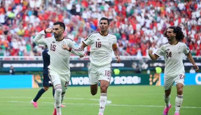 Manán Uriguai 0-1, España ultrapasa ba jornada 32 pontu hitu