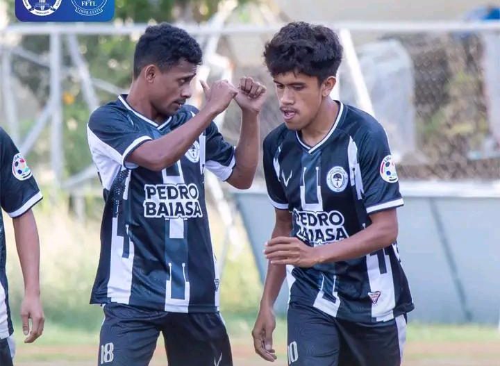 Trio Mamura nia erru fó vitória ba Hibers hodi hakat ba Primeira Divizaun