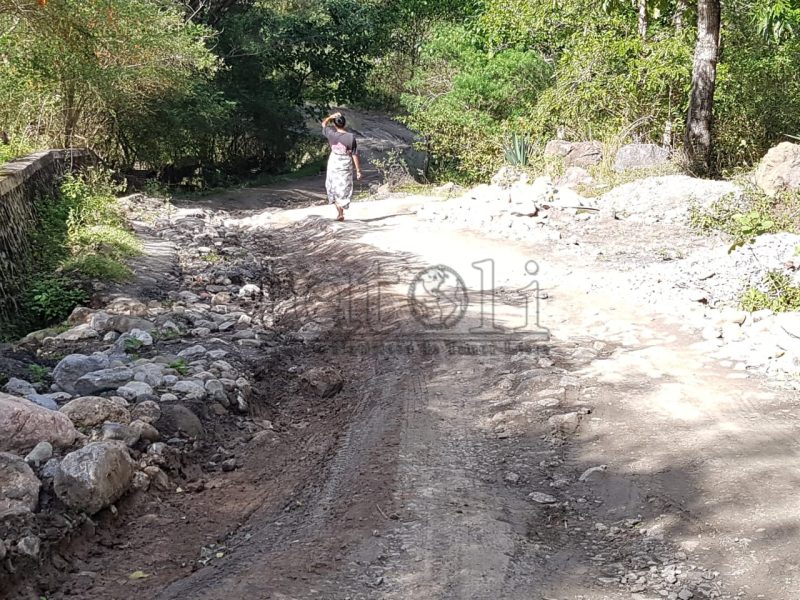 Projetu estrada abandona tinan rua-resin, komunidade Bobonaru husu MOP tau-matan