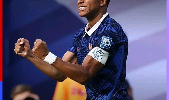 Mbappé lori Fransa hakat ba jornada 16 Kopa Mundiál, bainhira halakon Suésia 3-0