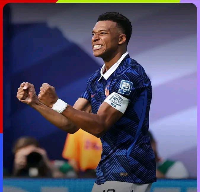 Mbappé lori Fransa hakat ba jornada 16 Kopa Mundiál, bainhira halakon Suésia 3-0
