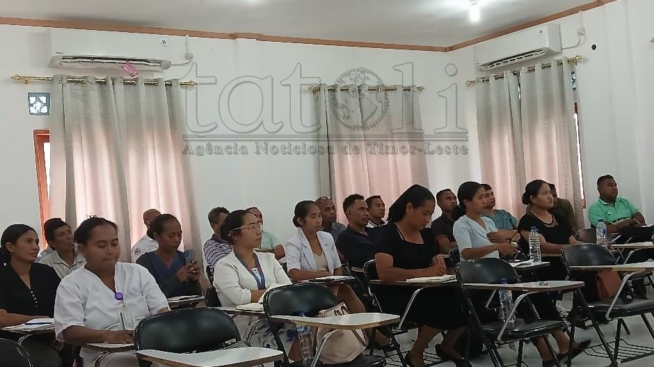 MLTL kapasita profisionál saúde Oekusi atu trata pasiente lepra ho seguru
