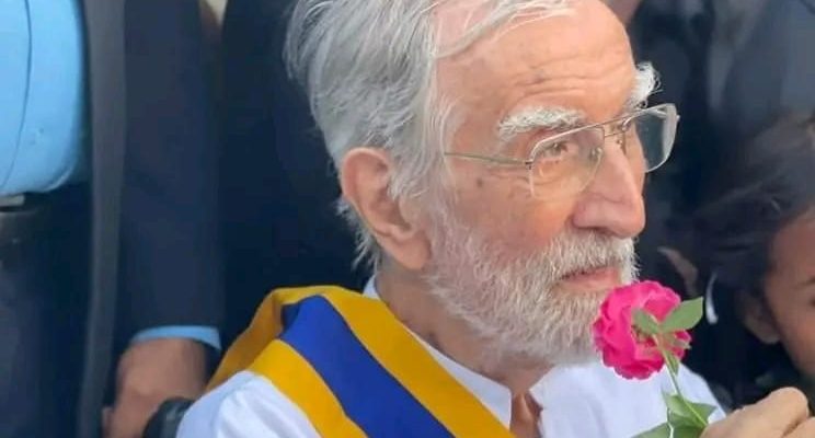 Pe. João Felgueiras nu’udar figura ida-ne’ebé sempre loke an hadomi ema hotu
