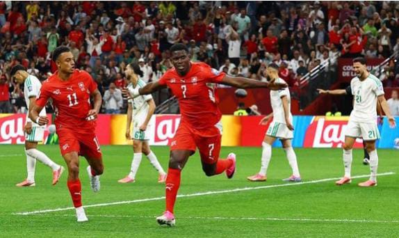 Suisa avansa ba jornada 16 hafoin manán Arjélia 2-0